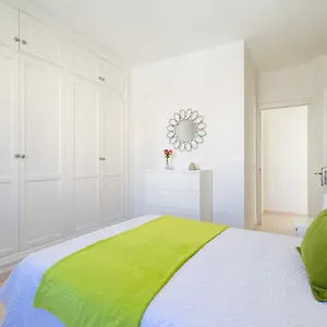 https://edificio-comillas-sc.in-canary-islands.com